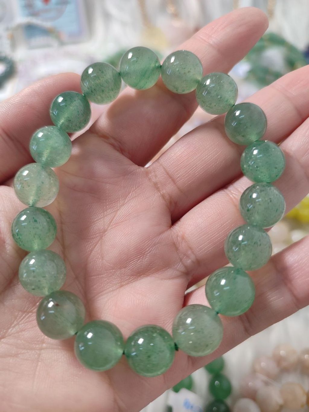 photo_6235458934110536887_y