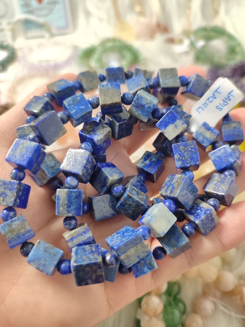 photo_6235458934110536900_y