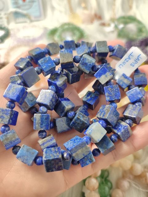 photo_6235458934110536900_y