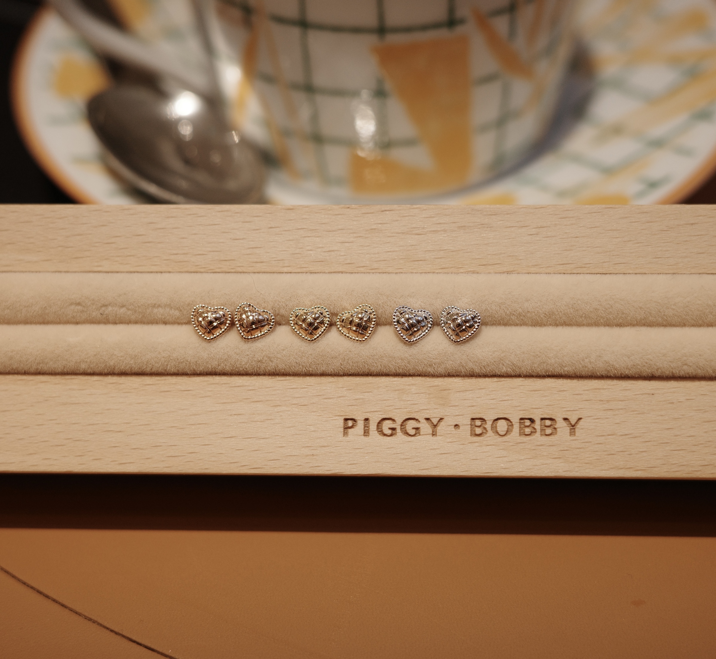 R0000033-1697842696444