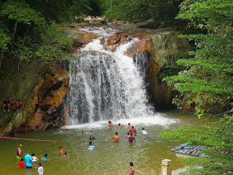 Serendah-Waterfall