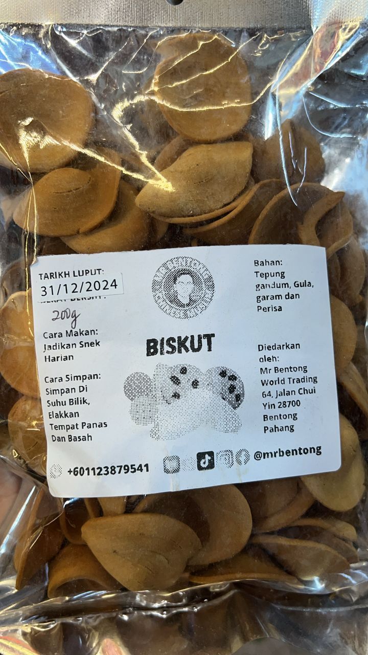 BISKUT TELINGA