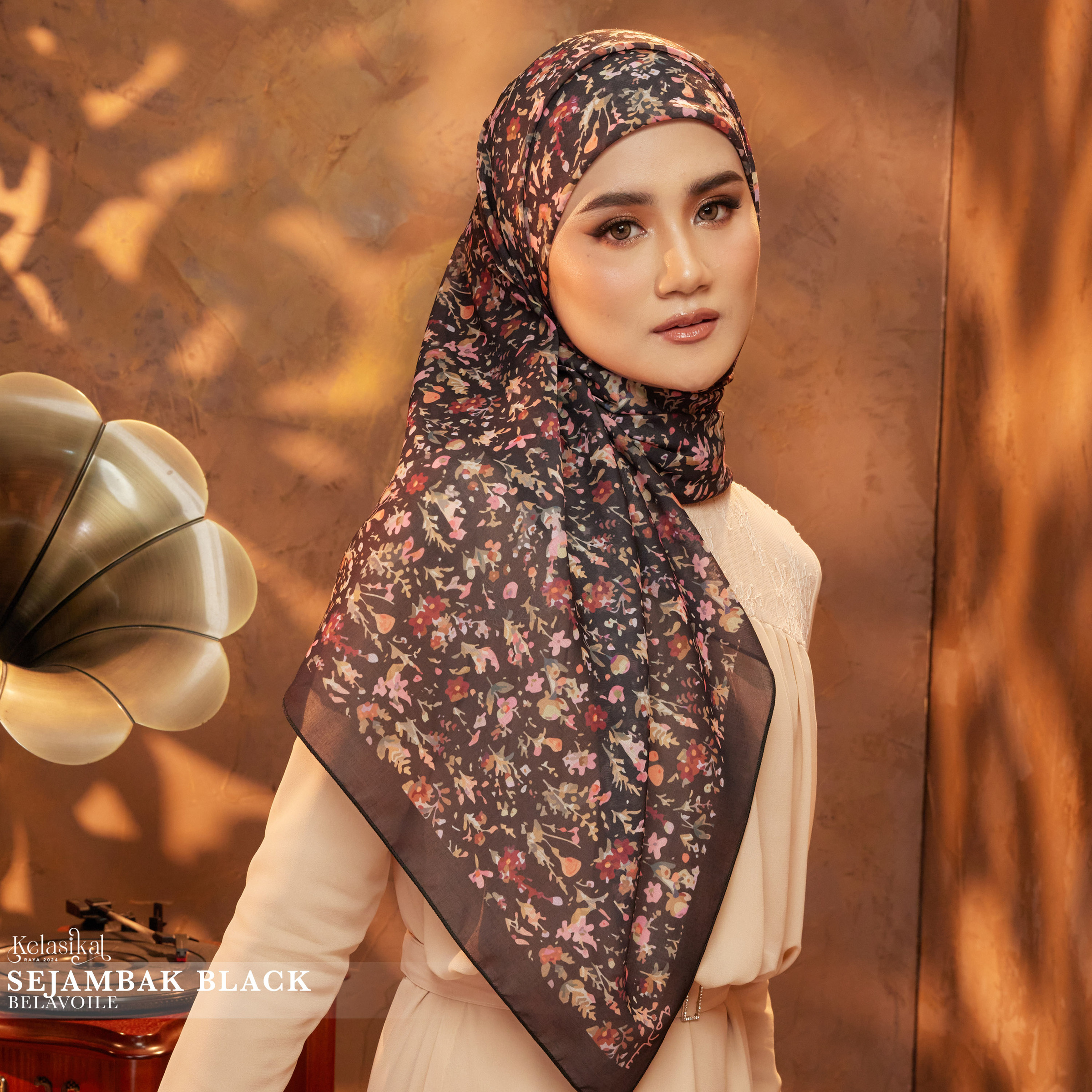 3. Sejambak Black