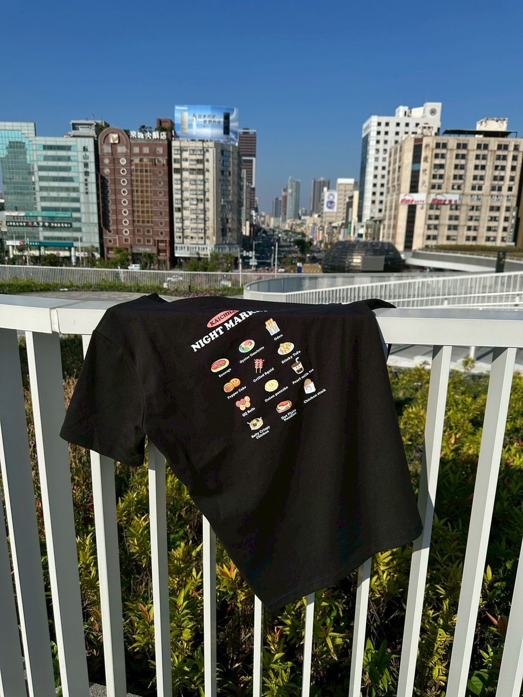 LINE_ALBUM_夜市T實拍_251216_4