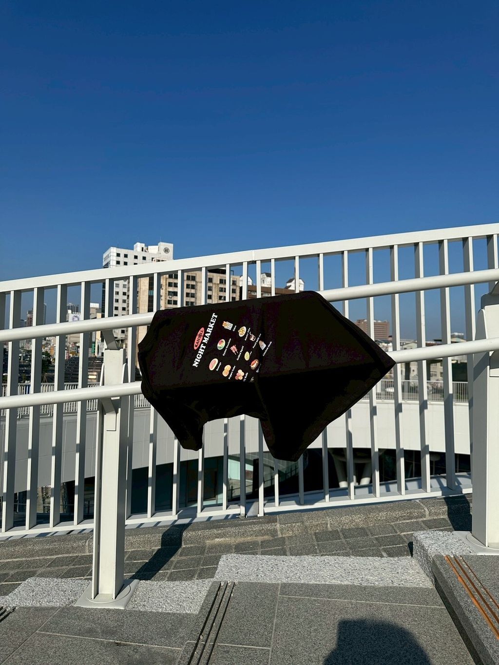 LINE_ALBUM_夜市T實拍_251216_11