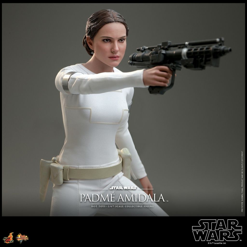 HOT TOYS】MMS678 - Star Wars Episode II: Attack of the Clones - 1/6th scale  Padme Amidala Collectible Figure (Ship Q1 - Q2, 2024) – MY HOBBY