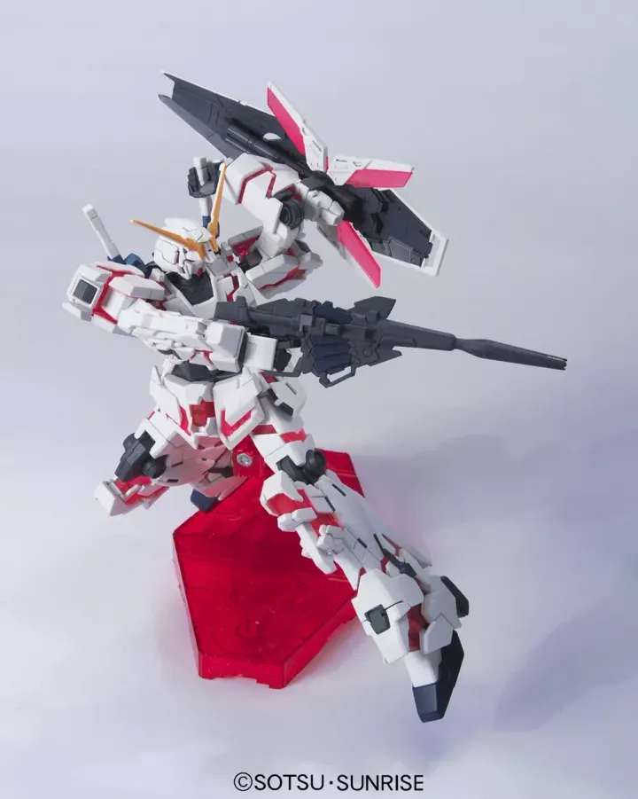 HGUC-Unicorn-Gundam-Destroy-Mode-6