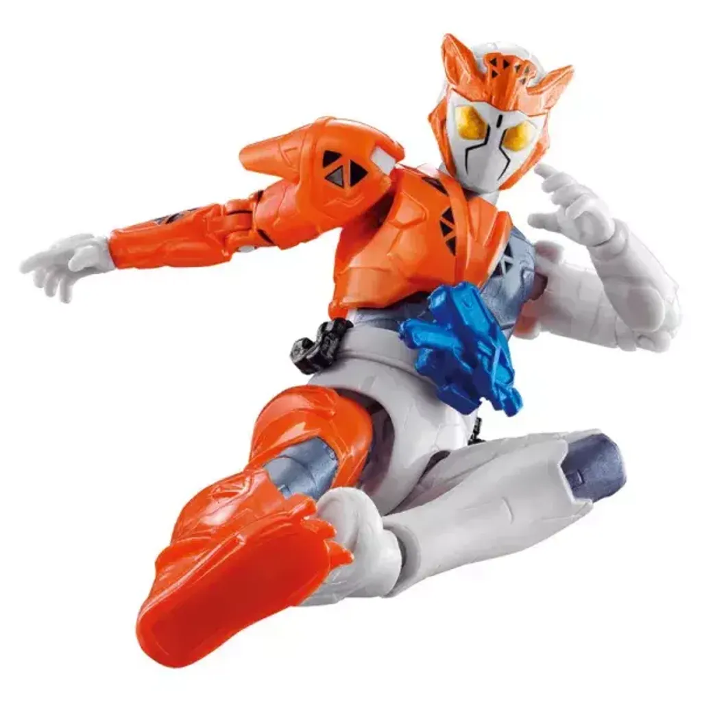 Kamen-Rider-Zero-One-RKF-Kamen-Rider-Valkyrie-Rushing-Cheetah-3