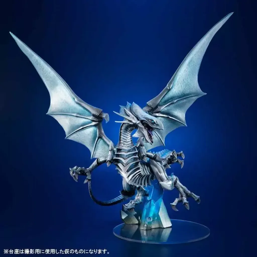 MegaHouse-Yu-Gi-Oh-Duel-Monsters-Art-Works-Monsters-Figurine-Blue-Eyes-White-Dragon-Holographic-Edition-7_1200x