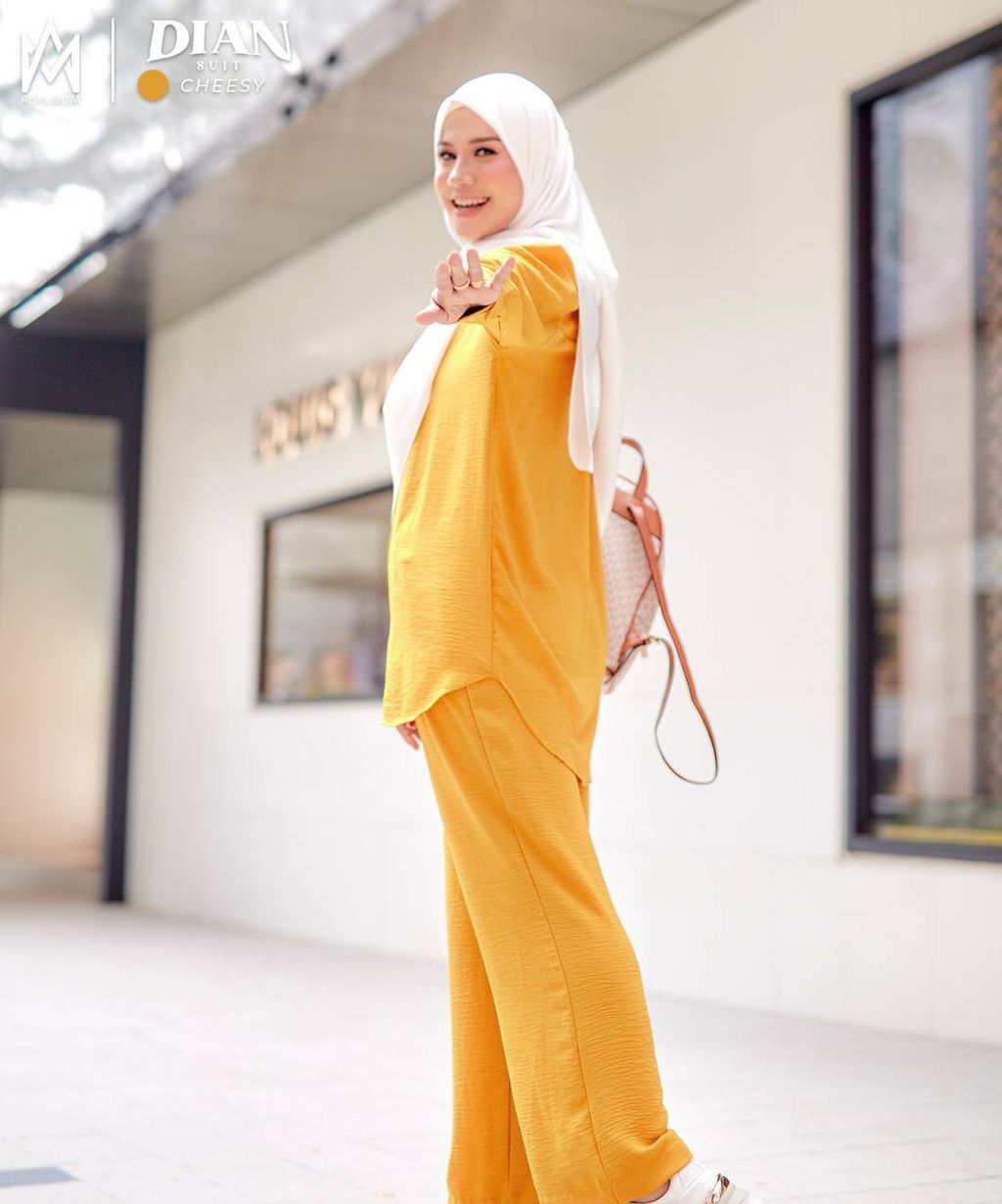 Muslimah Suit Dian Cheesy | Aisysmom