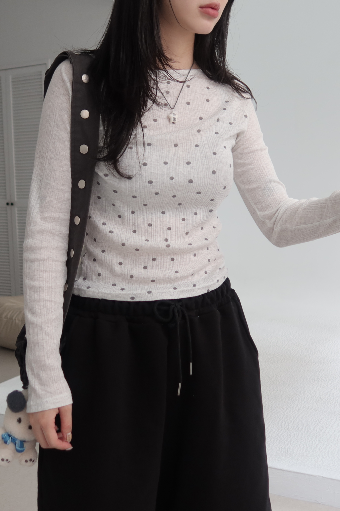 點點貼身透膚3