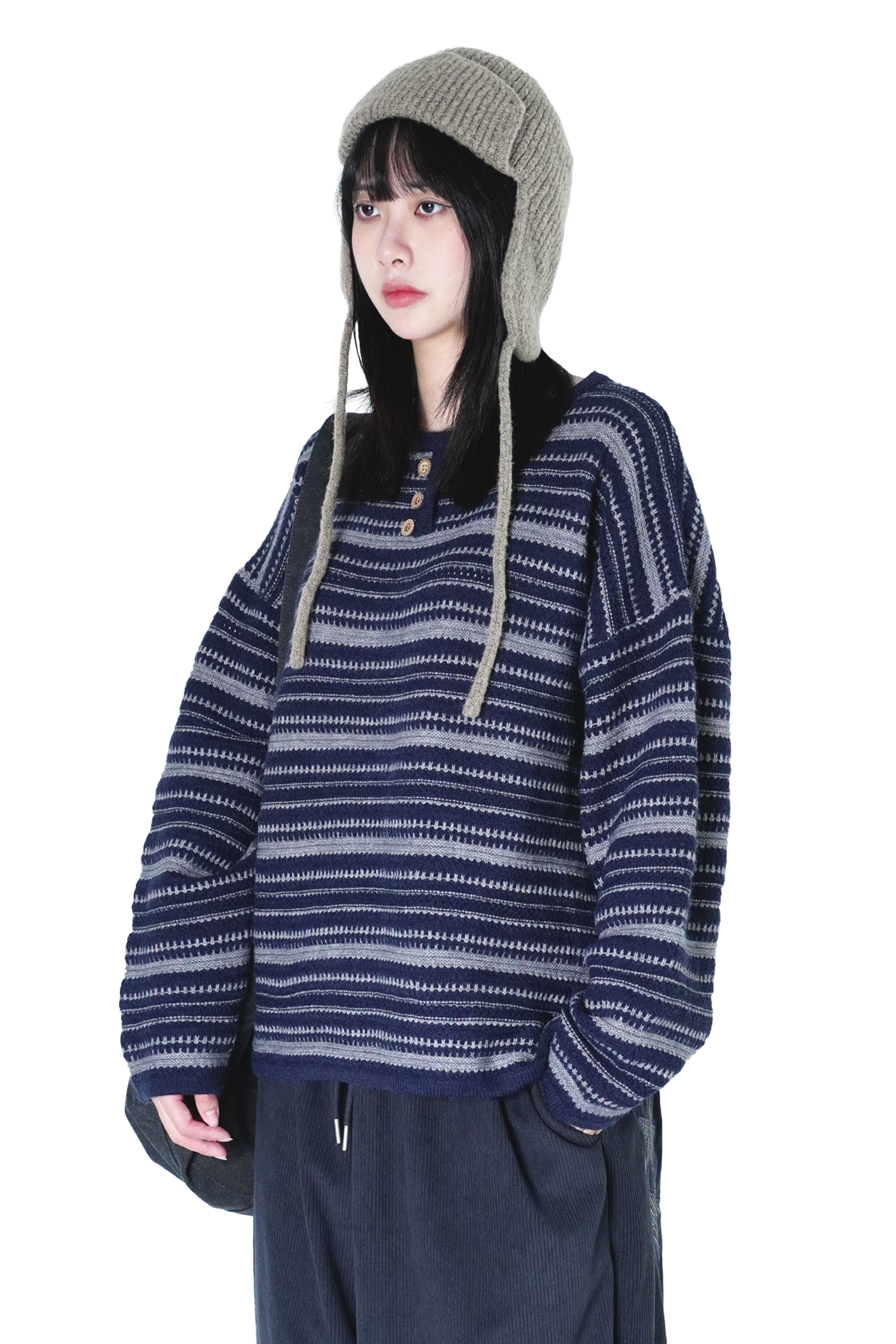 半扣條紋寬鬆毛衣03