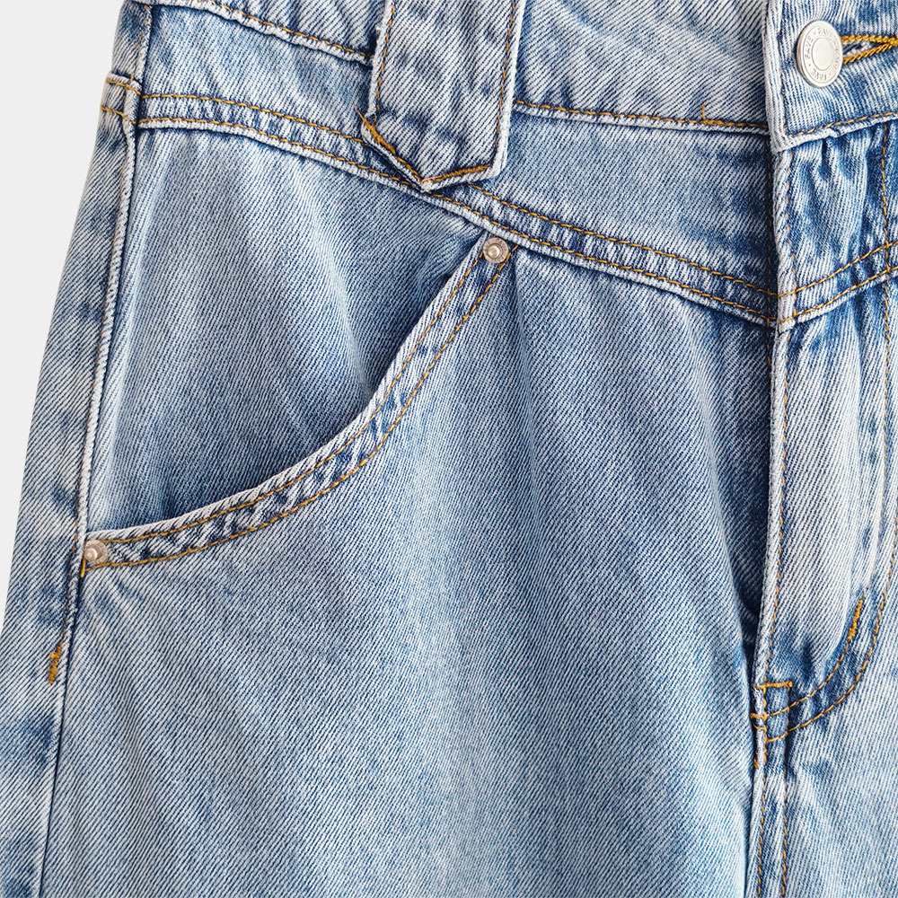 DETAIL_1