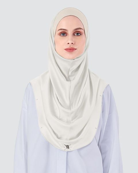 liya_instant_-_light_cream_1.jpg