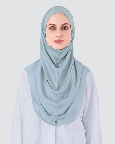 liya_instant_-_very_light_blue_1.jpg