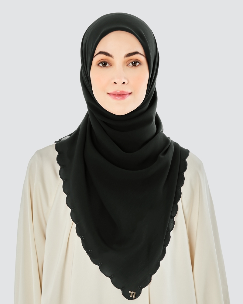 naelofar semi instant shawl