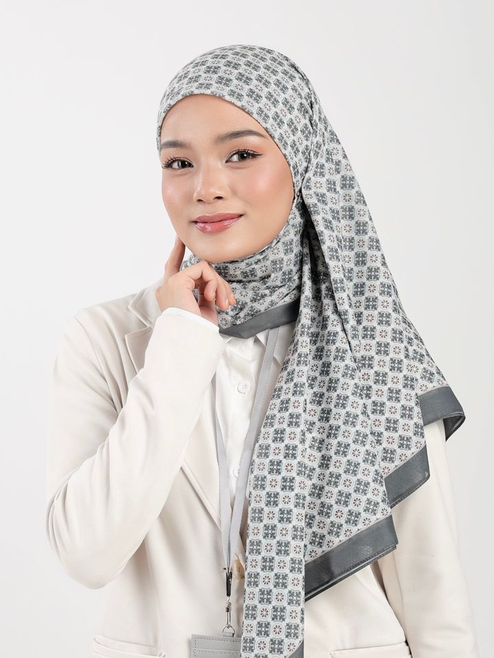 Facetune_06-01-2025-18-20-19-1737009814519