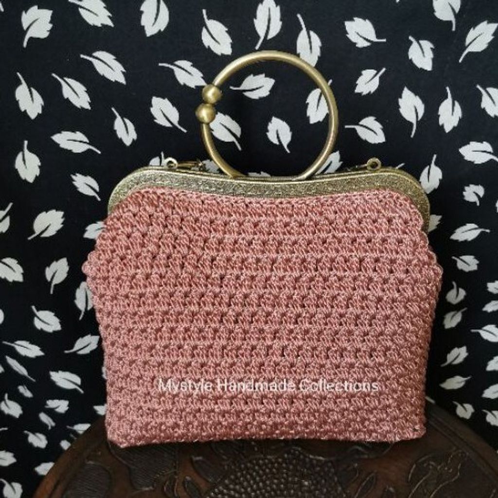 dcad757ff8b1983eb43eadb56828f1f9