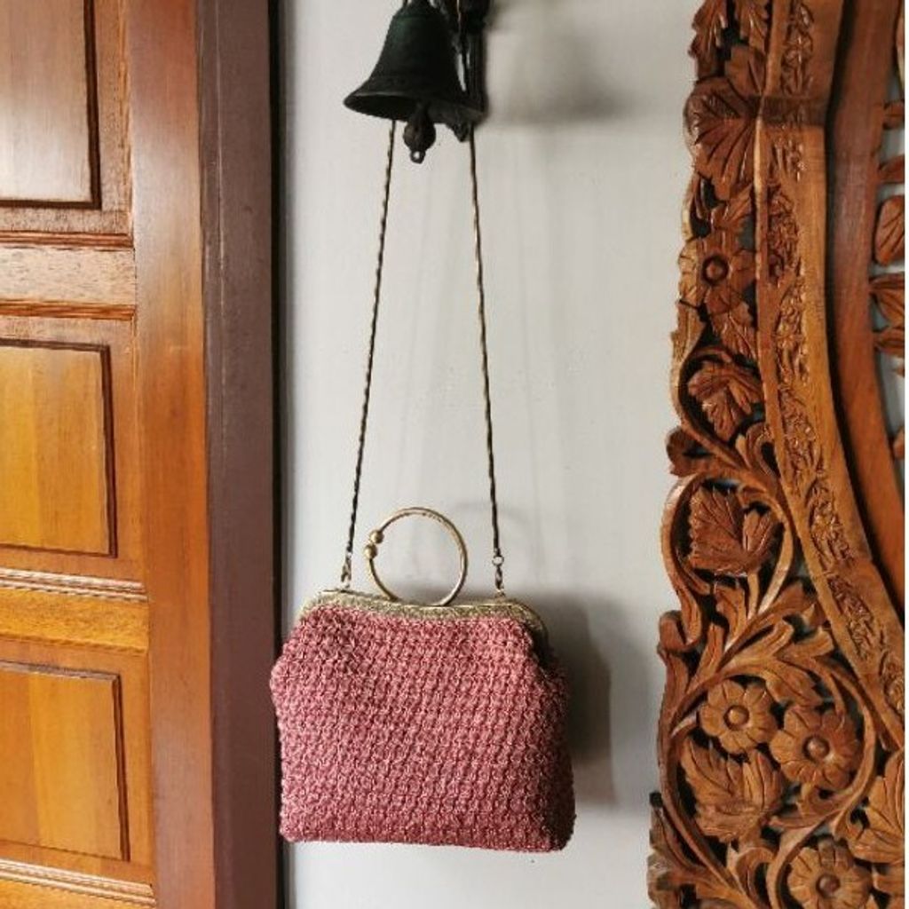 37558961f502e6dd84d01f521d0d3b98