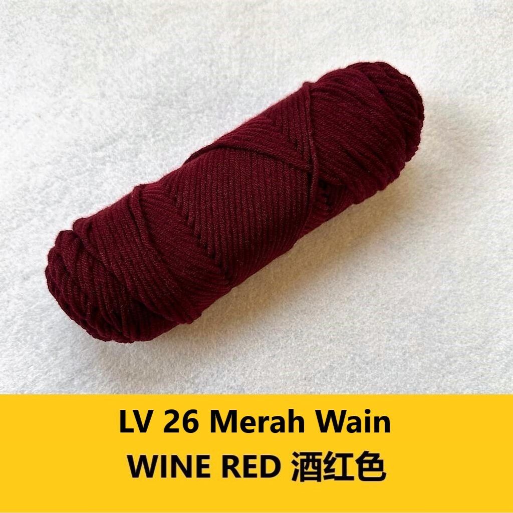 LV 26 Merah Wain