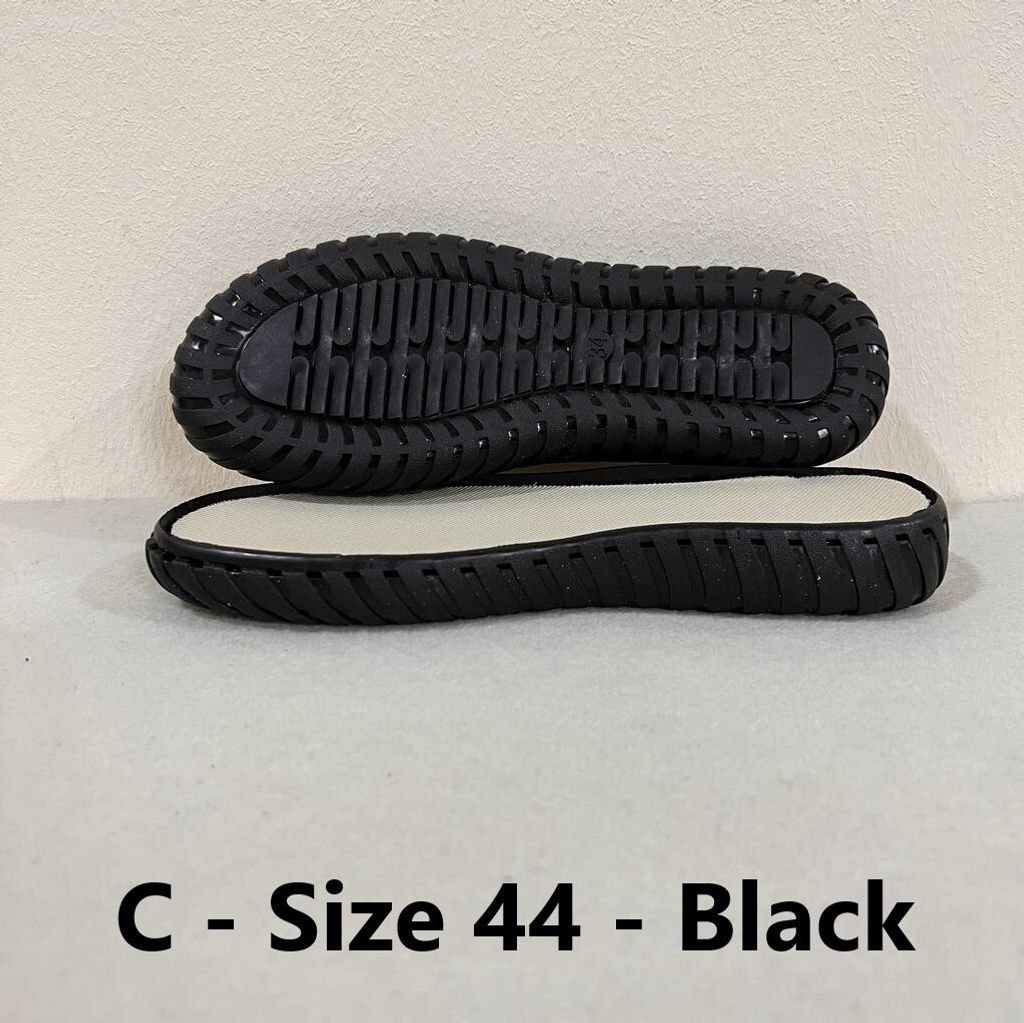C - 44 - Black