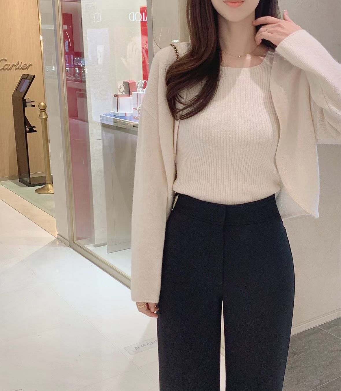 fee2c1697f05fc6f7160821954699ddc