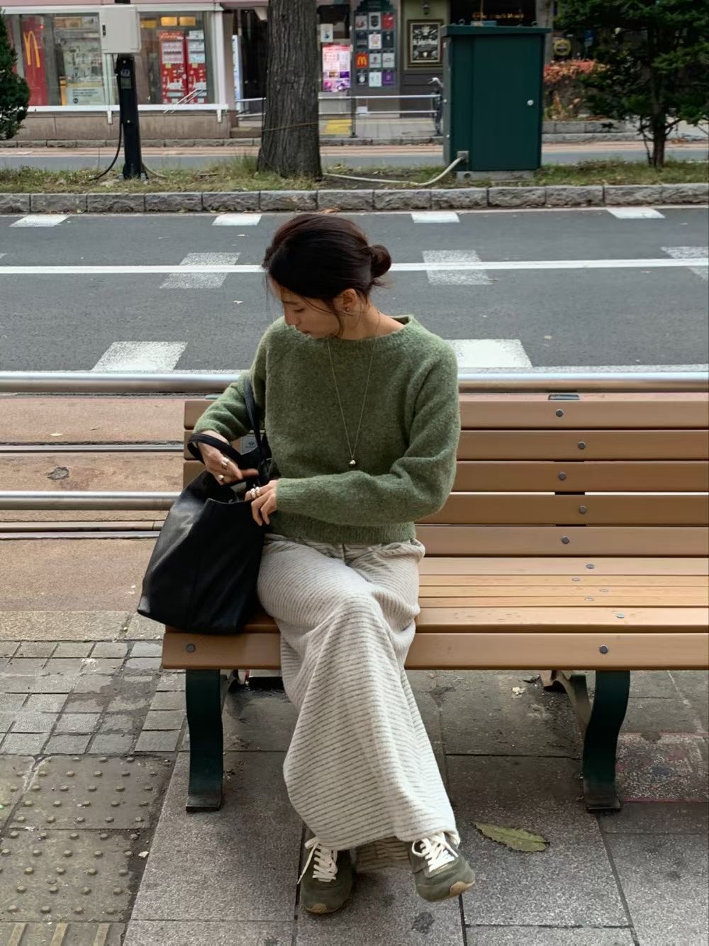 613c8af0e52a38430d3a2cfb62ecf28c