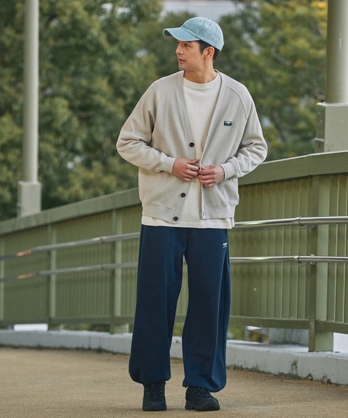 103045803b_b_143_500