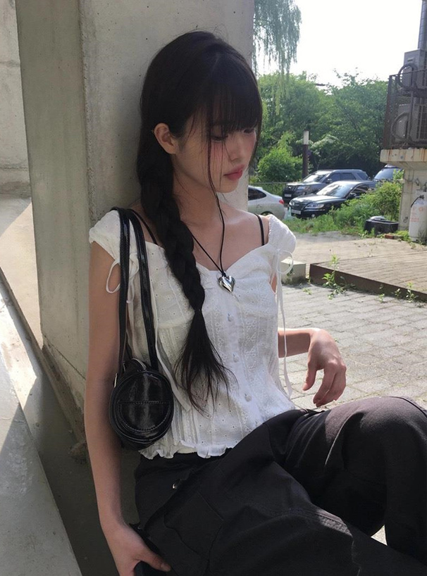 at2701_v2