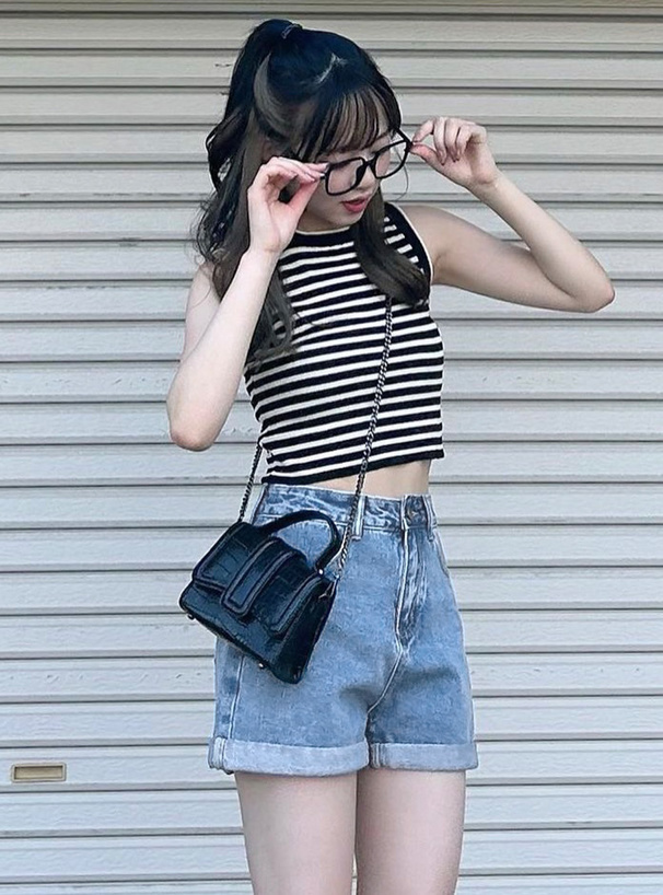 at703_v6