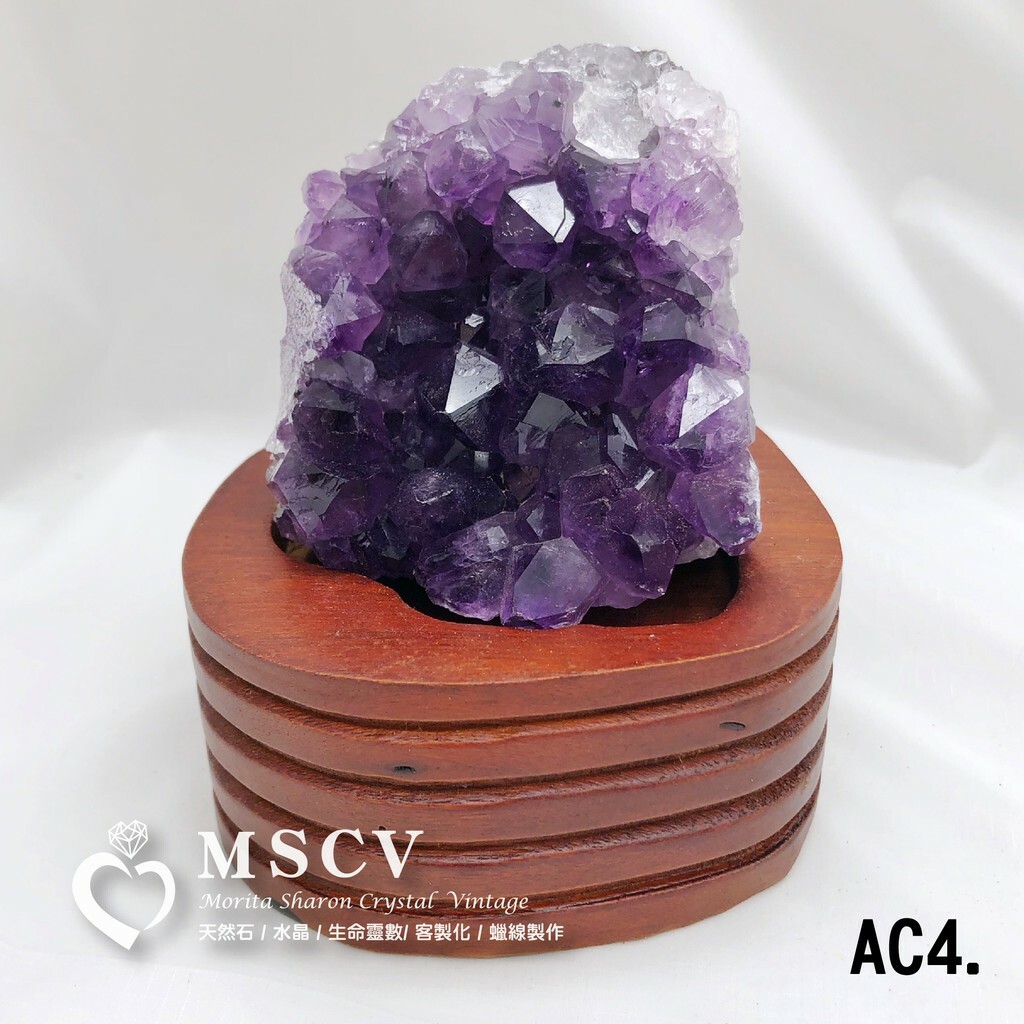 8b2ba65a042432b6adc47e43463c7117