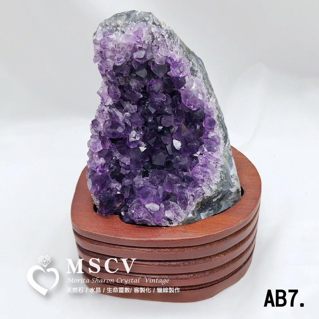 063a8a61142a9d8d746c262ae06f41d8