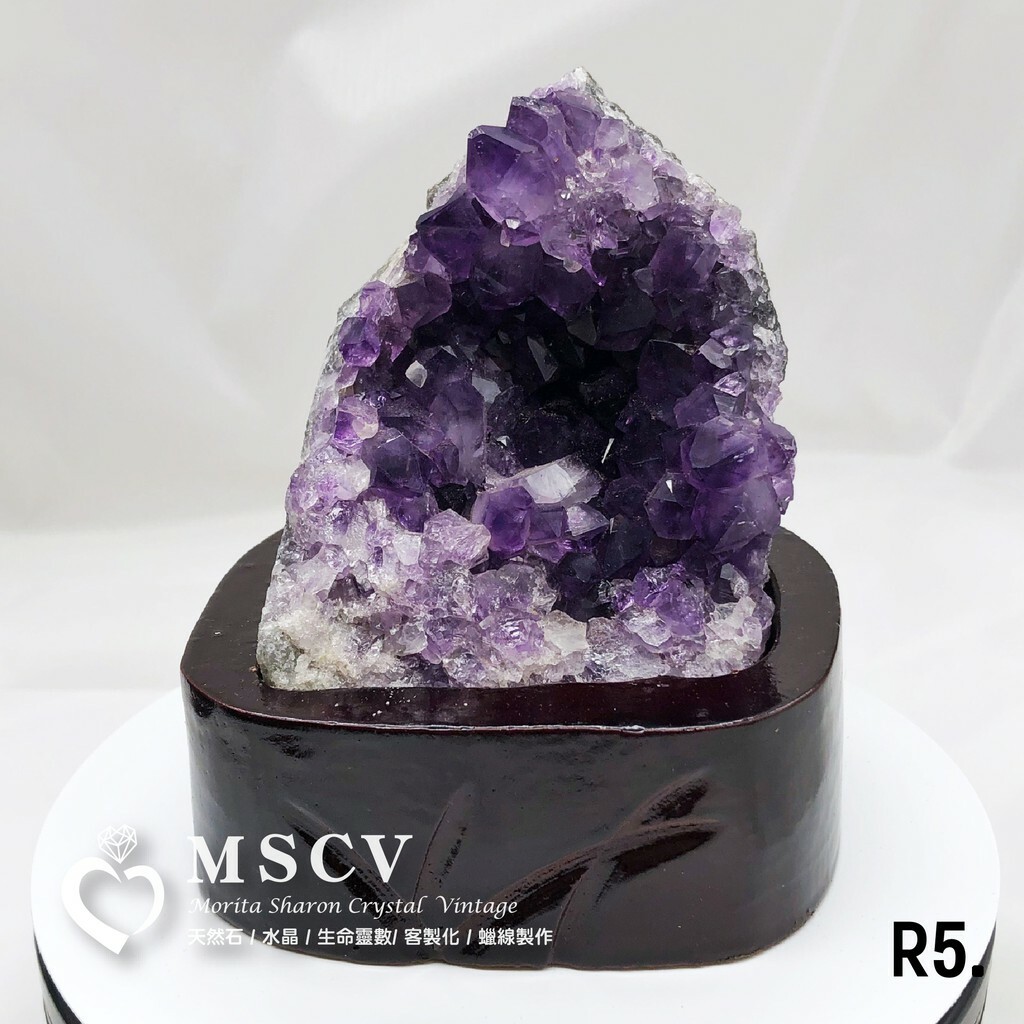 f5e721356f834635996036081597d2bf