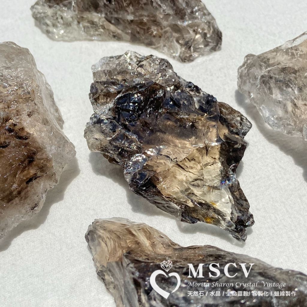 tw-11134207-7qul0-li8k7tu5tm0k67