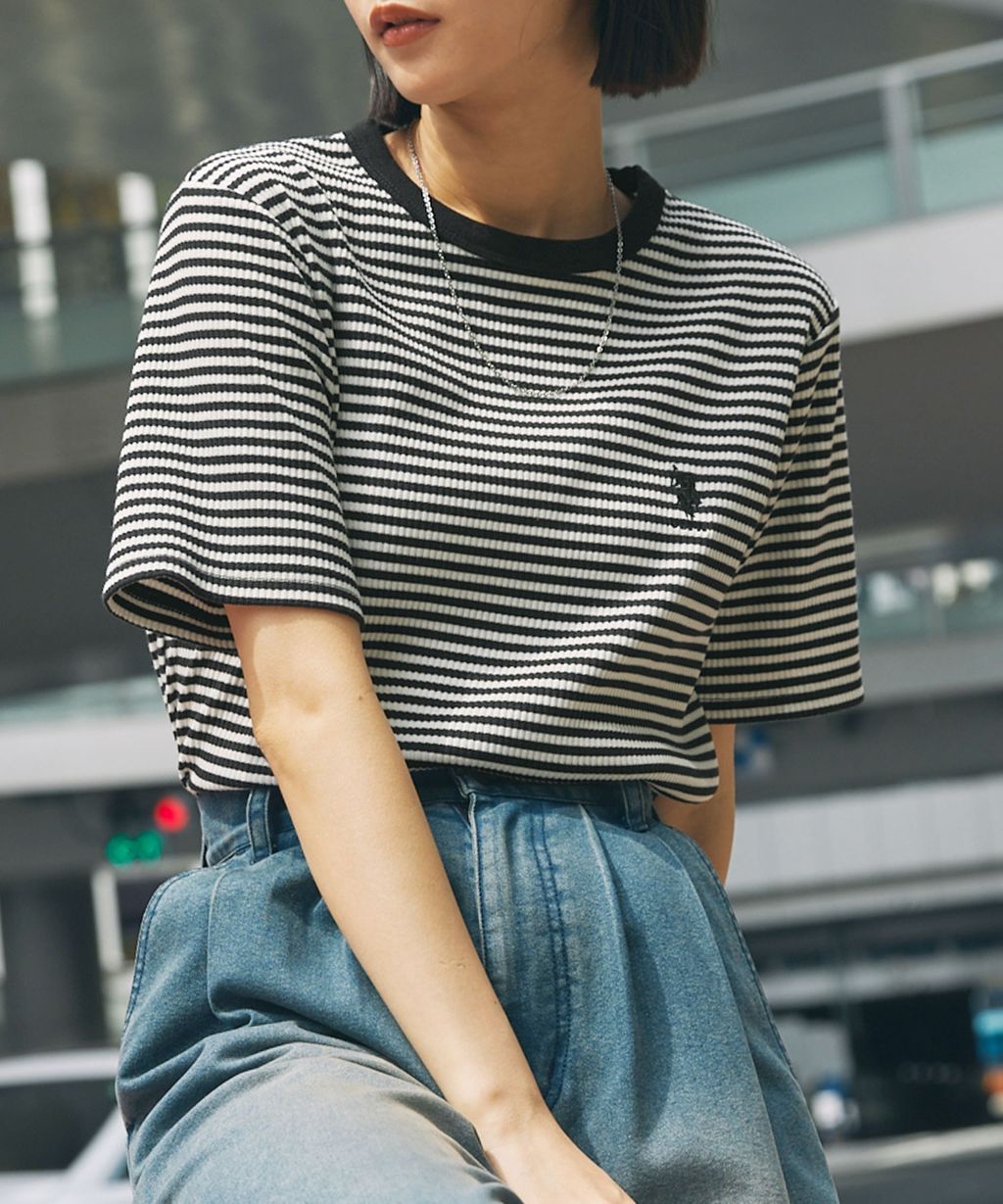 94560355b_144_d