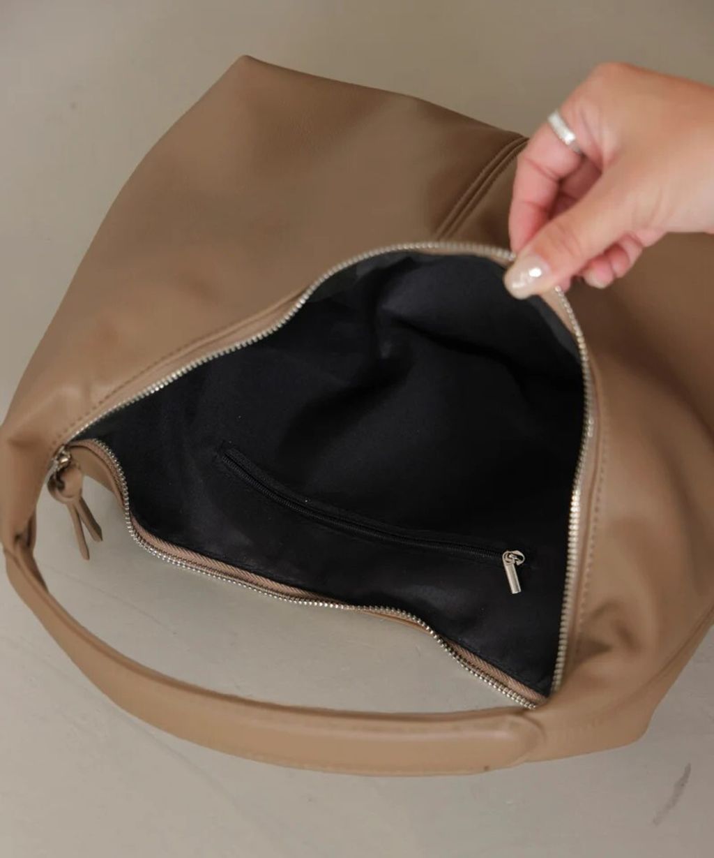 messageImage_1764051841379_0