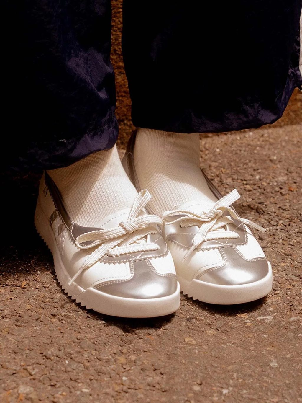 messageImage_1765449588066