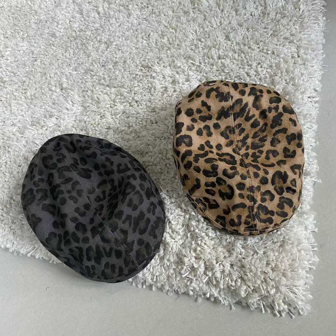 LINE_ALBUM_雙豹紋獵帽 貝雷帽 350440_260106_6