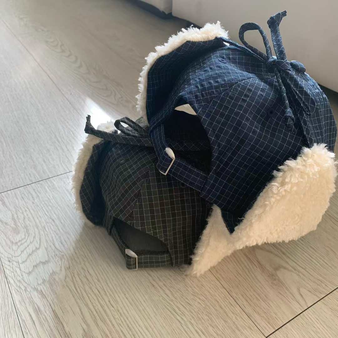 LINE_ALBUM_格紋護耳帽 380480_260106_5