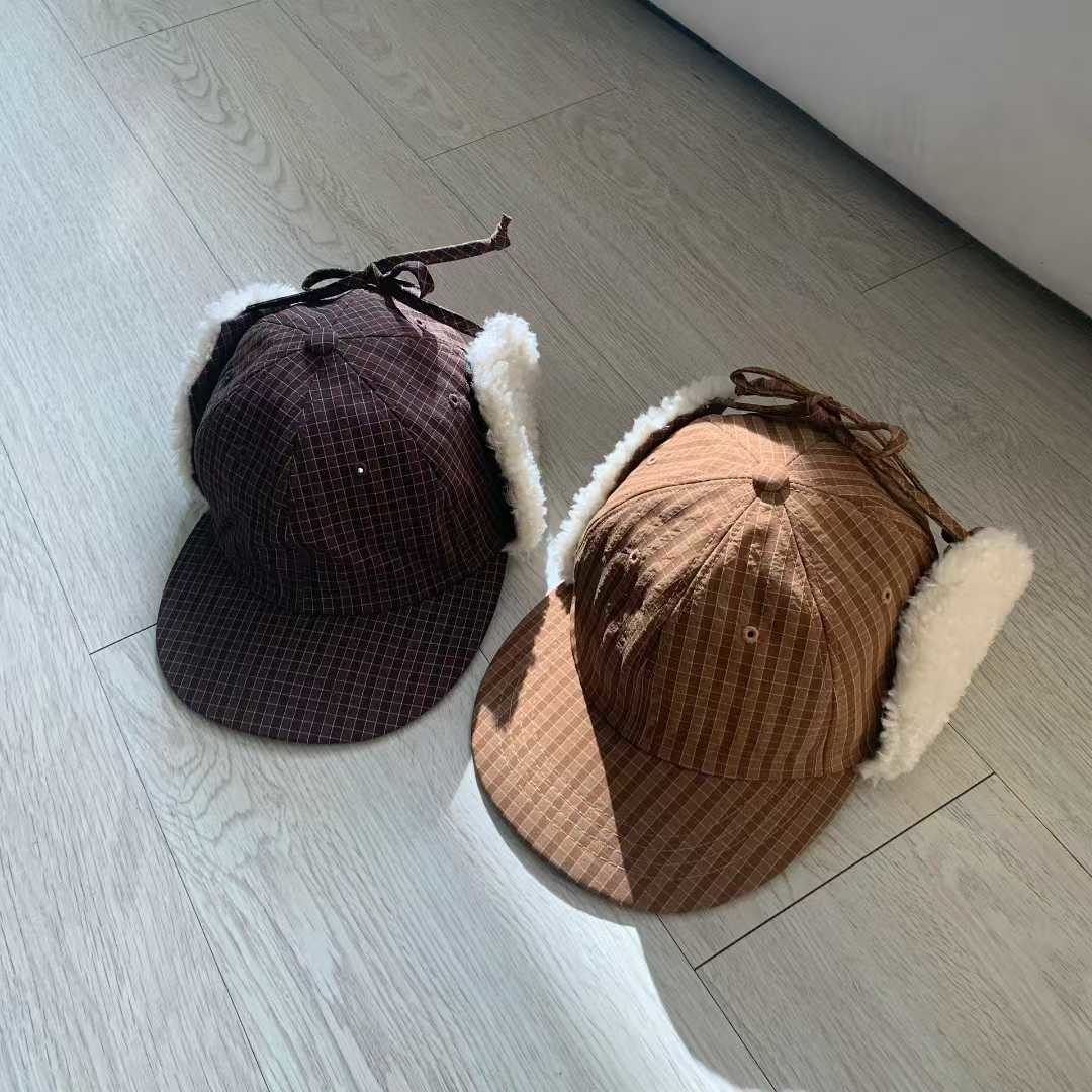 LINE_ALBUM_格紋護耳帽 380480_260106_6