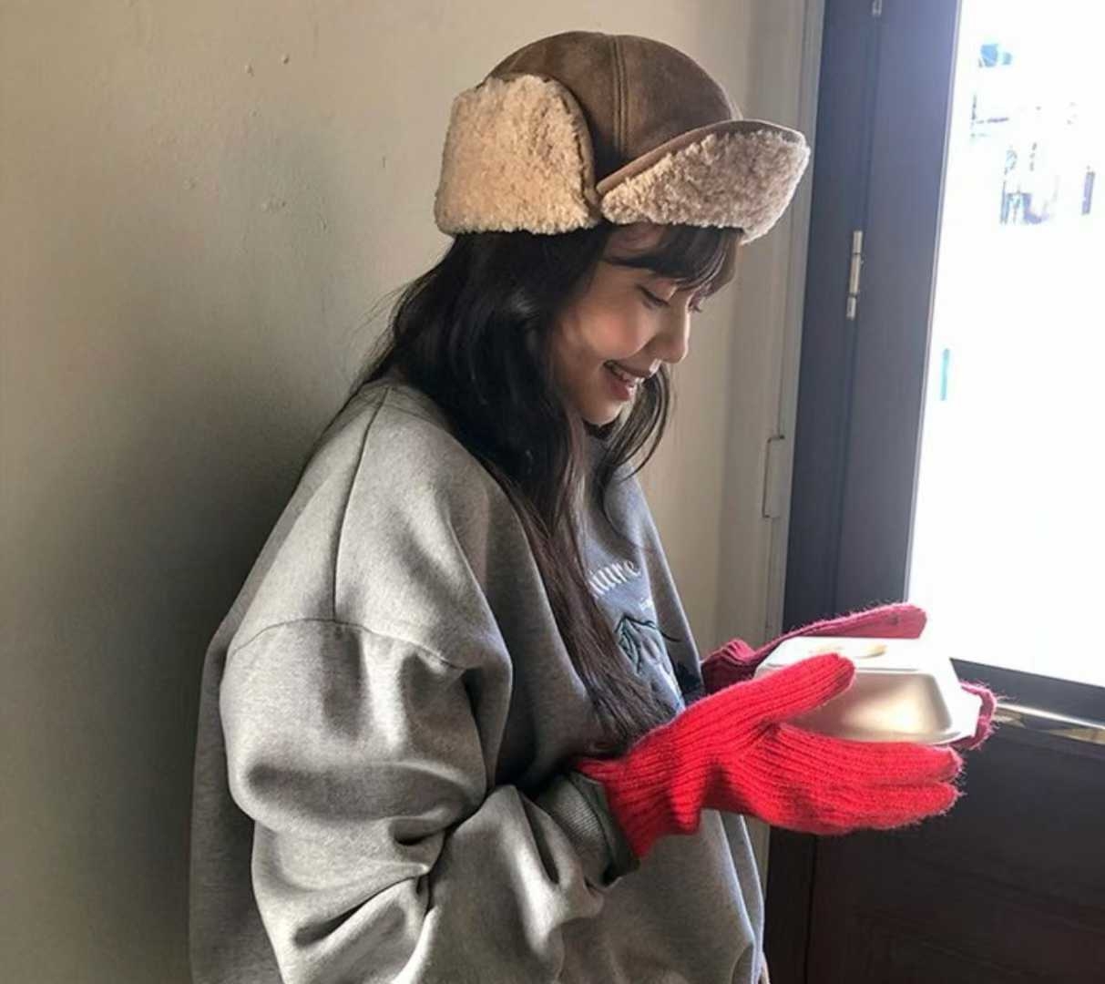 LINE_ALBUM_帽子）麂皮防寒帽  450560_260106_4