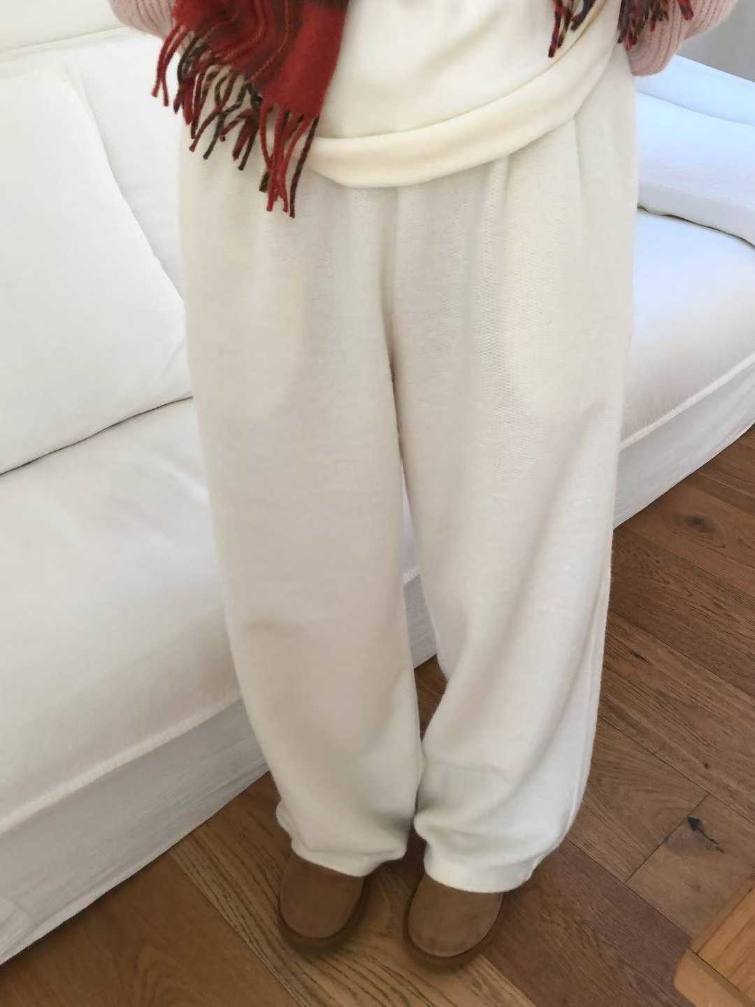 LINE_ALBUM_25fw 柔軟羊毛褲    12501580_260106_9