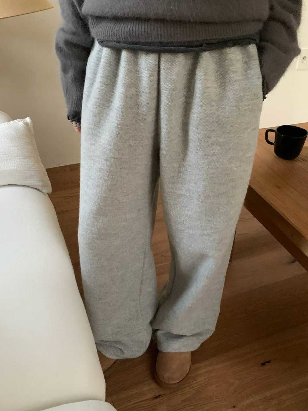 LINE_ALBUM_25fw 柔軟羊毛褲    12501580_260106_2