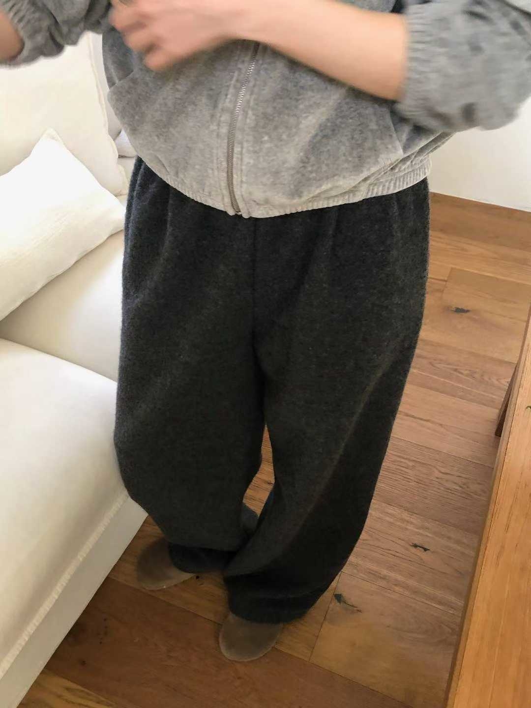 LINE_ALBUM_25fw 柔軟羊毛褲    12501580_260106_1