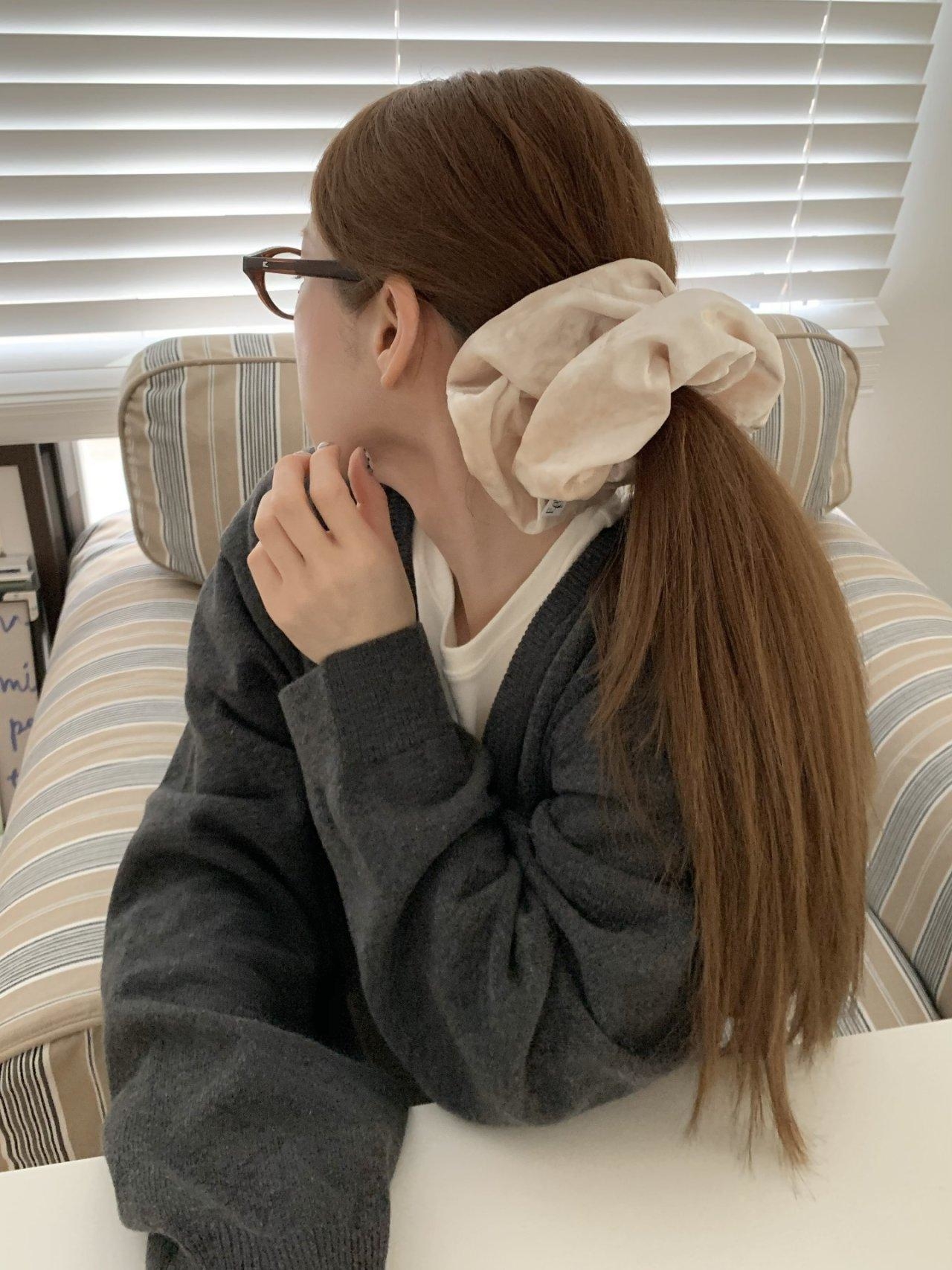 LINE_ALBUM_絲絨寬髮圈  270340_260106_9