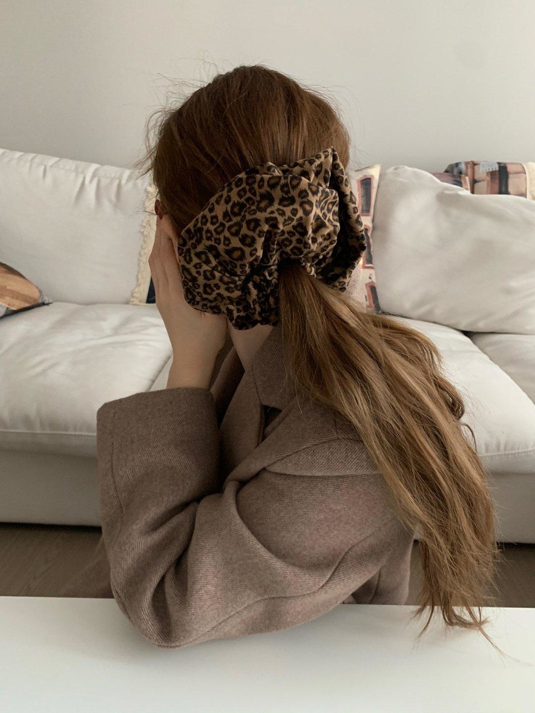 LINE_ALBUM_H187 豹紋豹皮絨大號髮圈 270340_260106_5