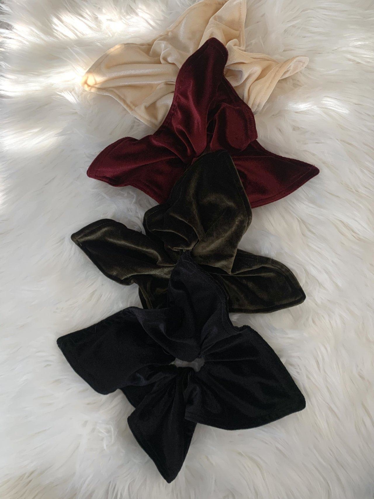 LINE_ALBUM_絲絨方形髮圈 270340_260106_7