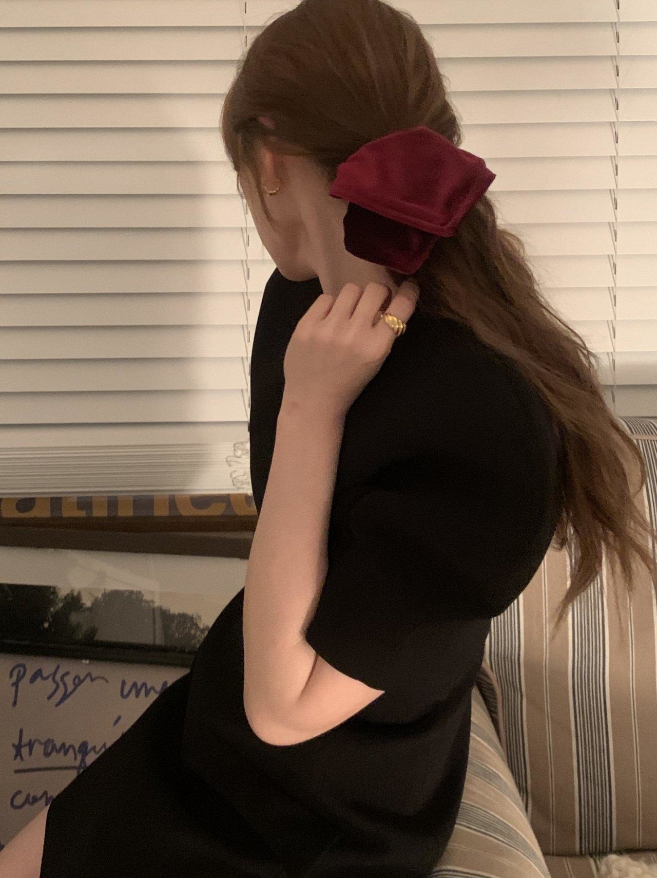 LINE_ALBUM_絲絨方形髮圈 270340_260106_8