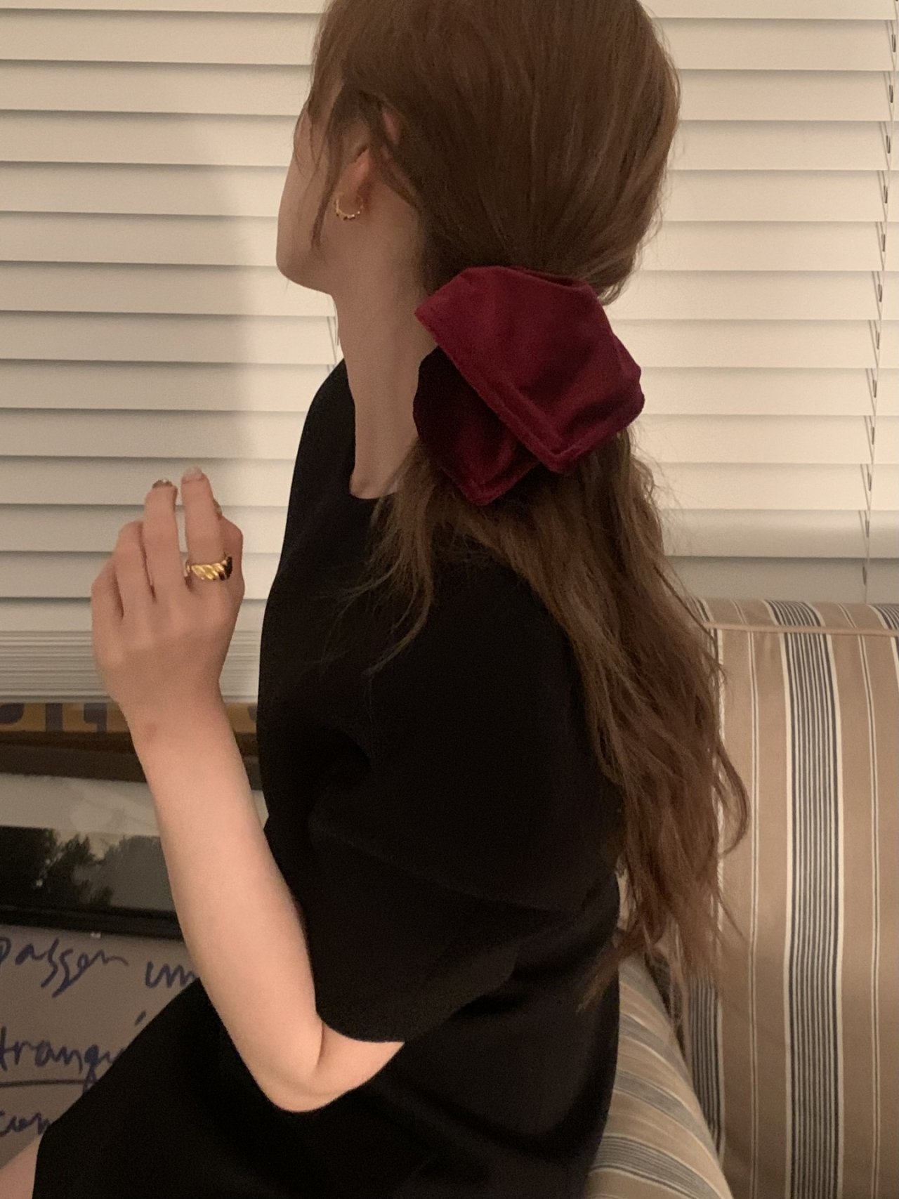 LINE_ALBUM_絲絨方形髮圈 270340_260106_9