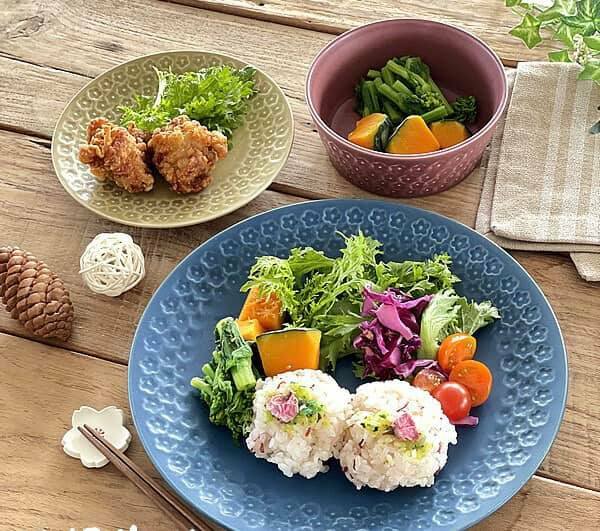 日本製 北歐風 壓花圓盤餐盤餐具  壓花圓盤餐具25.2cm  壓花圓盤餐具16.5cm日本餐具  (3)